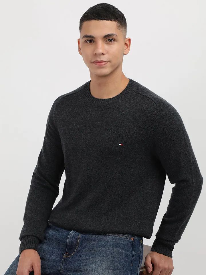 TOMMY HILFIGHTER round neck