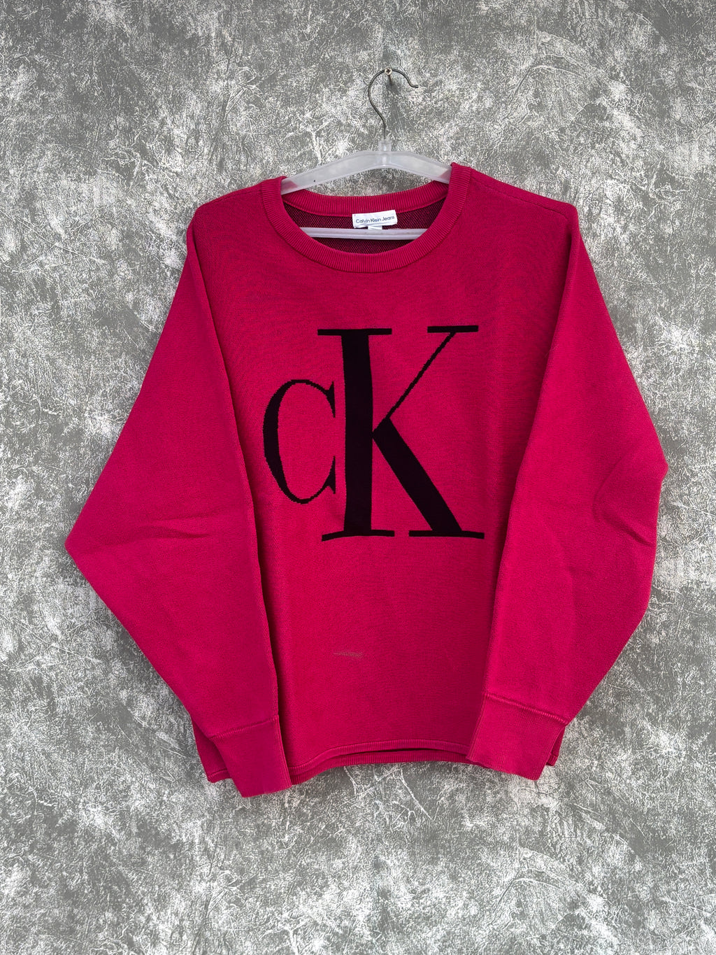 CALVIN KLEIN cute pink crewneck