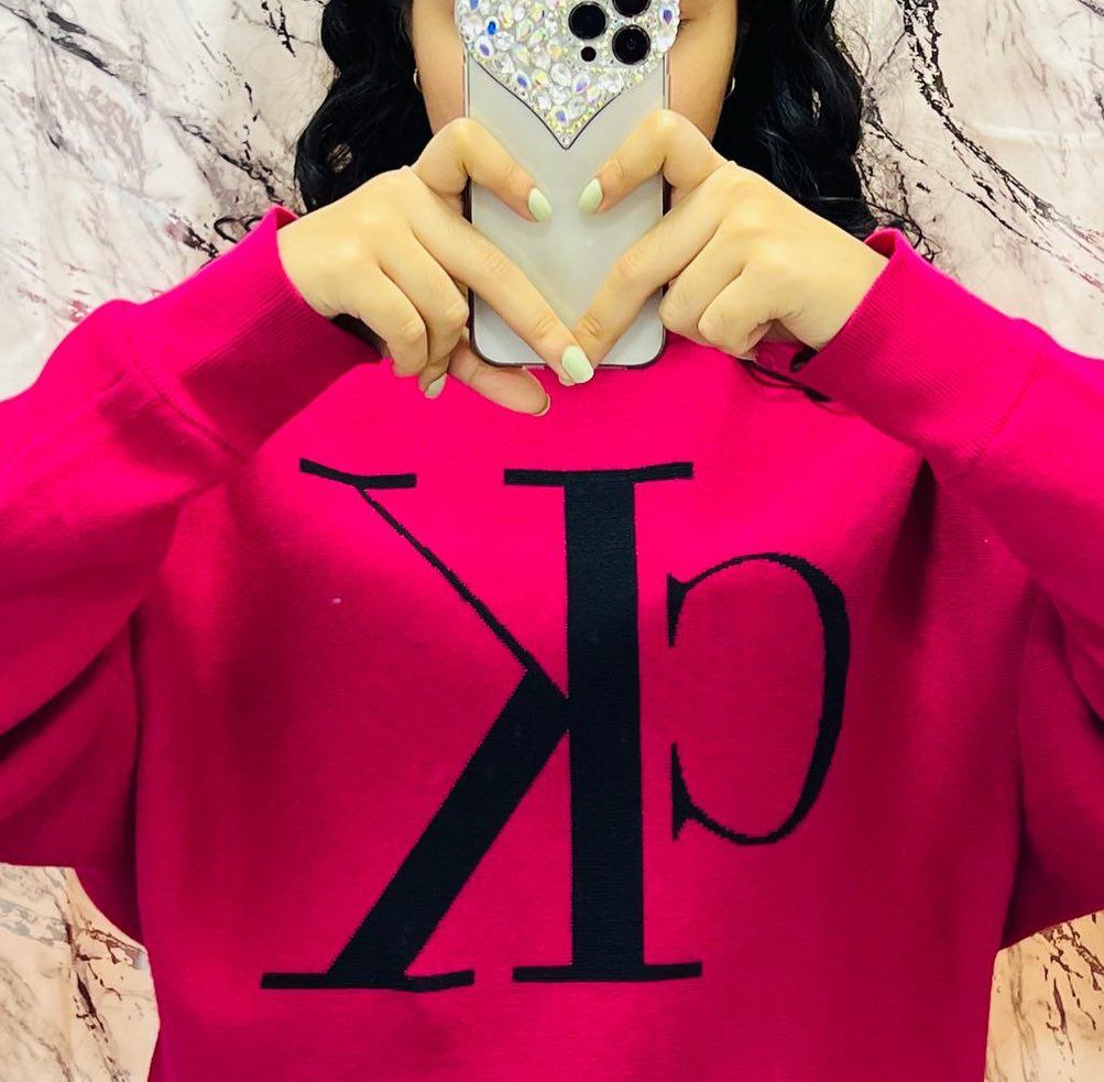 CALVIN KLEIN cute pink crewneck